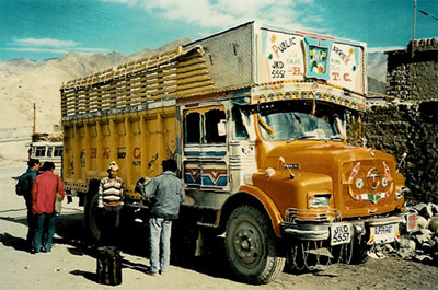 India_truck.jpg